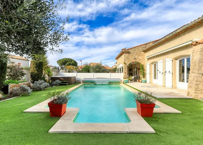 Angelo - Lavande Couette-café Saint-Thibéry